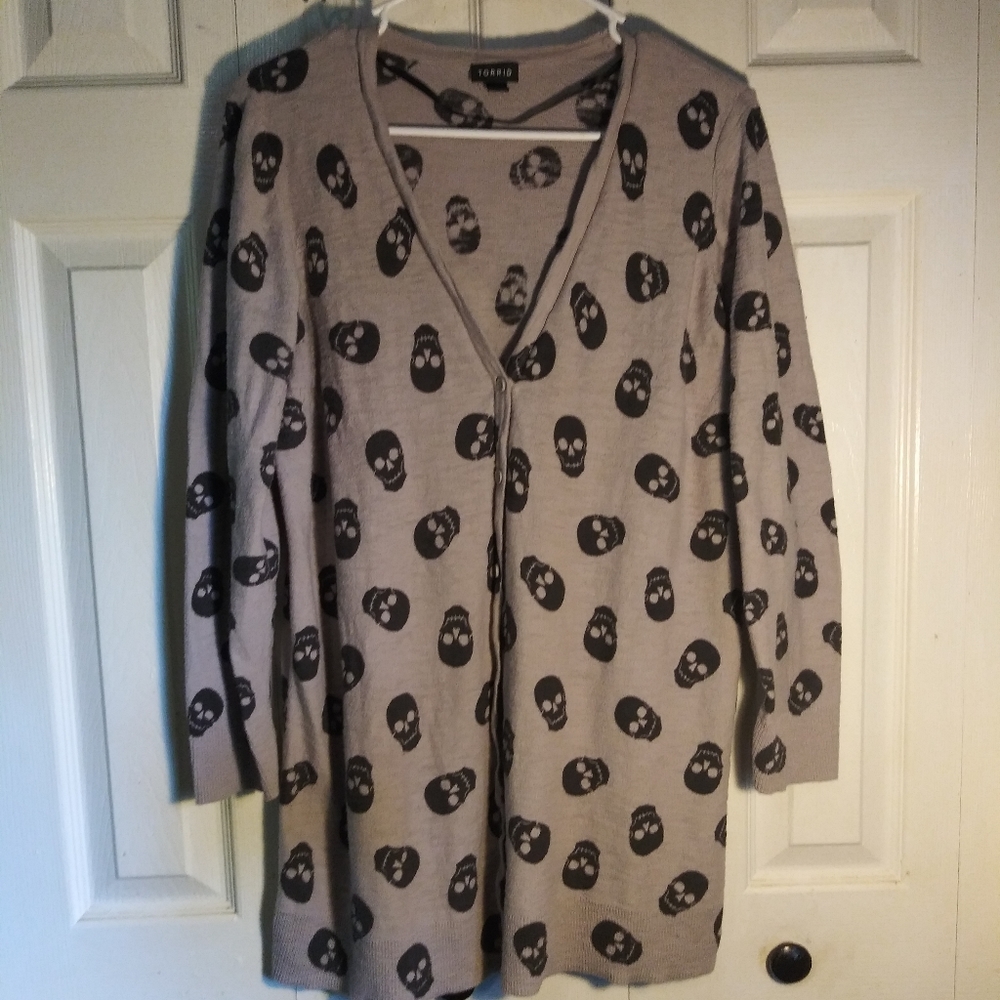 Skull button down cardigan torrid size 2